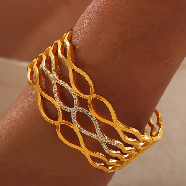 The Julie Cuff