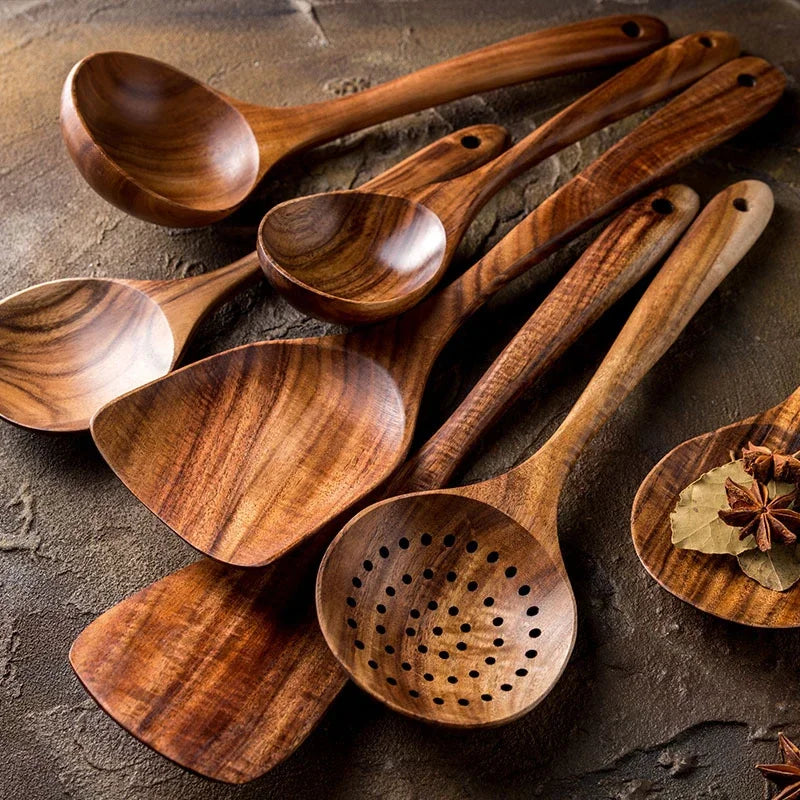 Håndskåret teakwood matlagingssett
