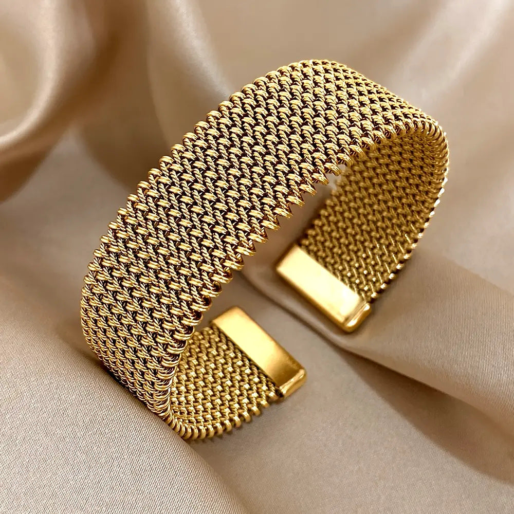 The Milano Cuff